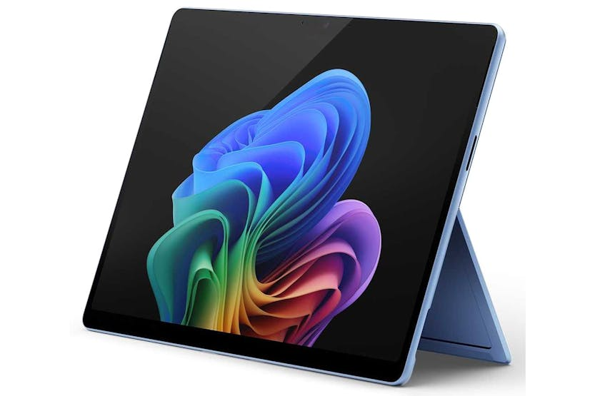 Microsoft Surface Pro | Copilot+ PC | 13" | Touchscreen | Snapdragon X Plus | 16GB | 512GB | Sapphire (power unit not included)